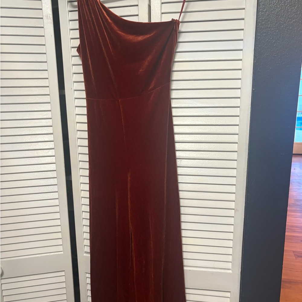 Banana Republic One Shoulder Velvet Dress in Deep Red